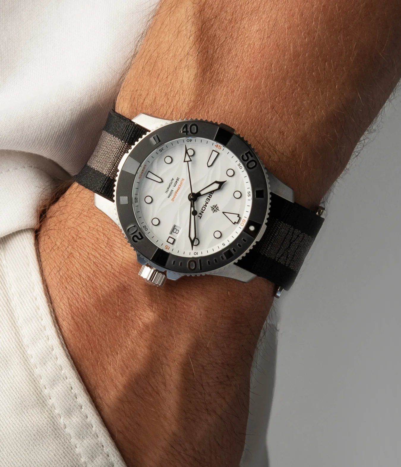 Supermarine 500m, Polar White - Image 7