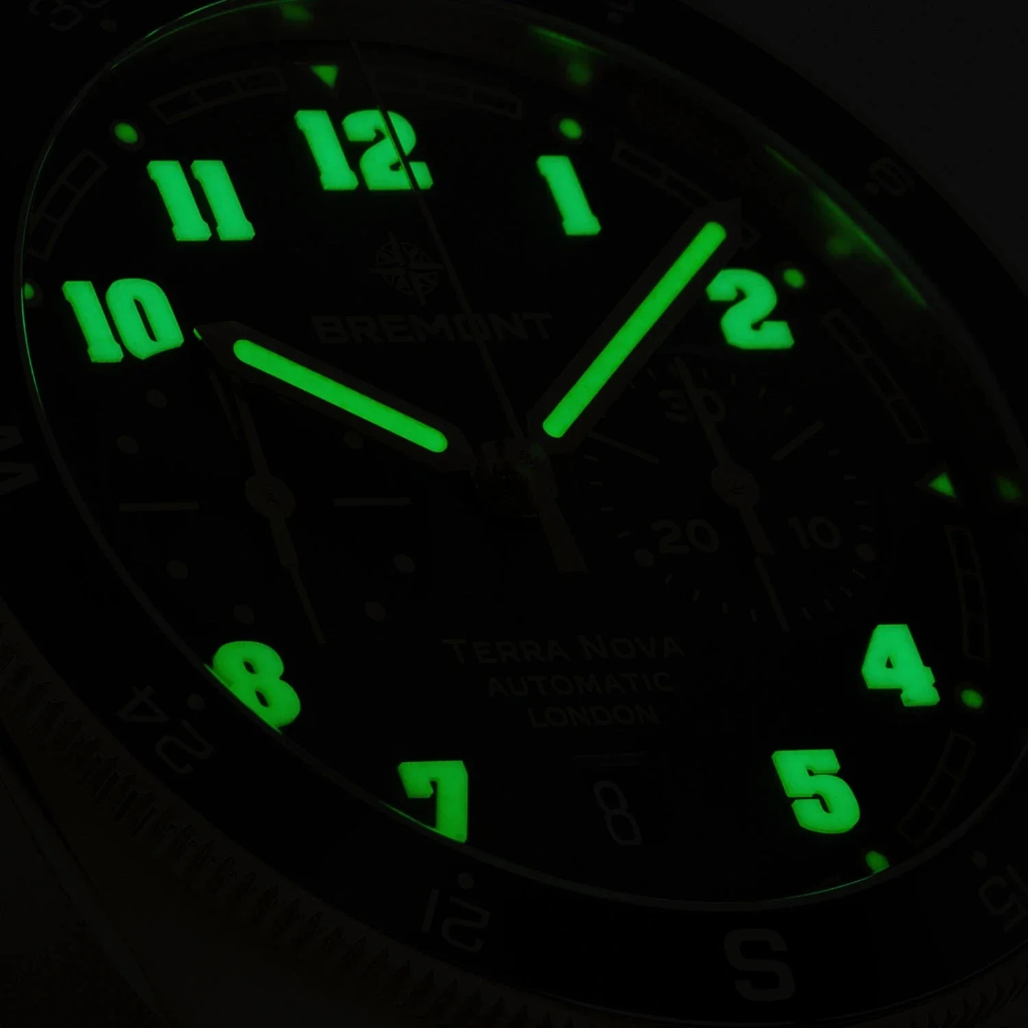 Terra Nova 42.5 Chronograph Bronze - Image 5