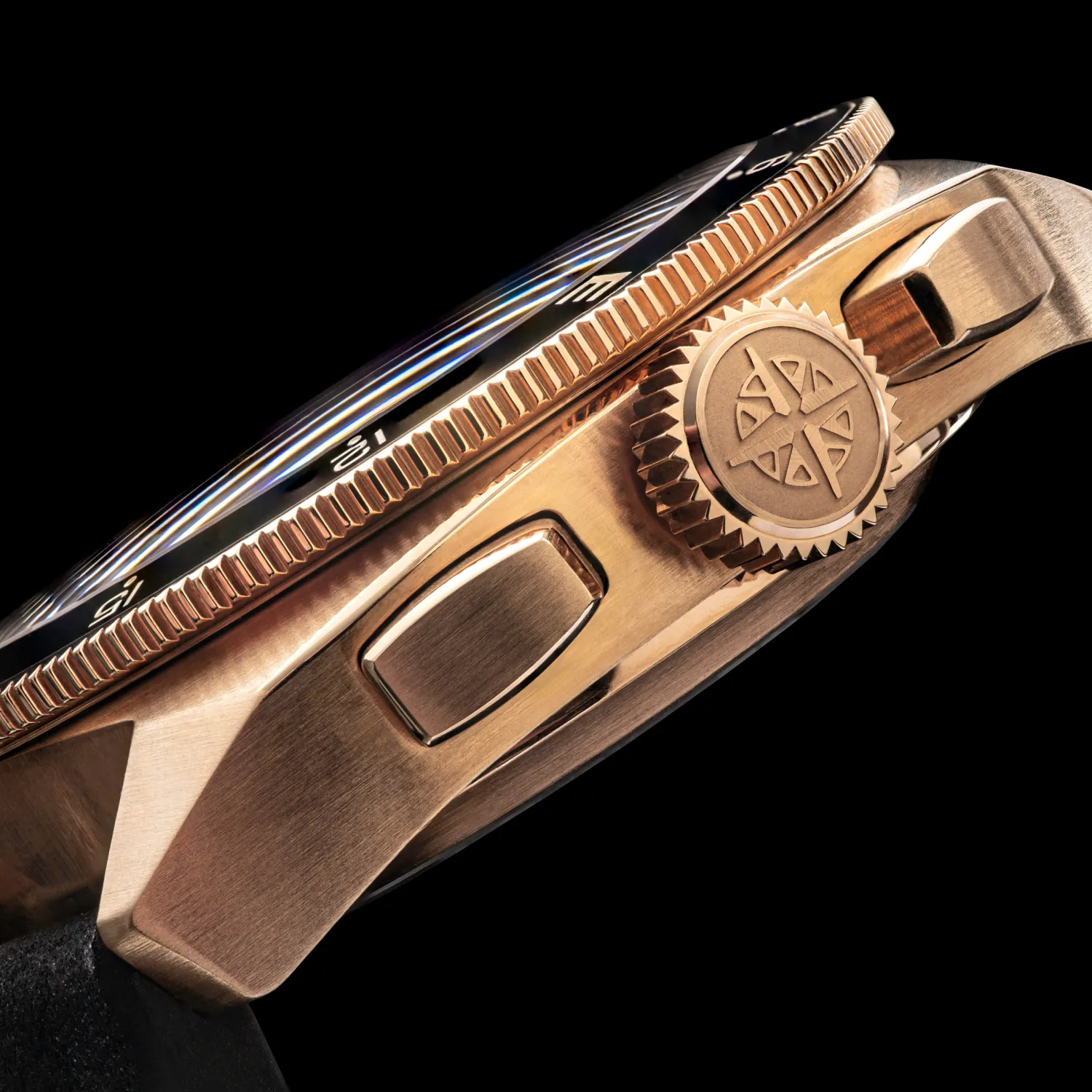 Terra Nova 42.5 Chronograph, Rose Gold - Image 5