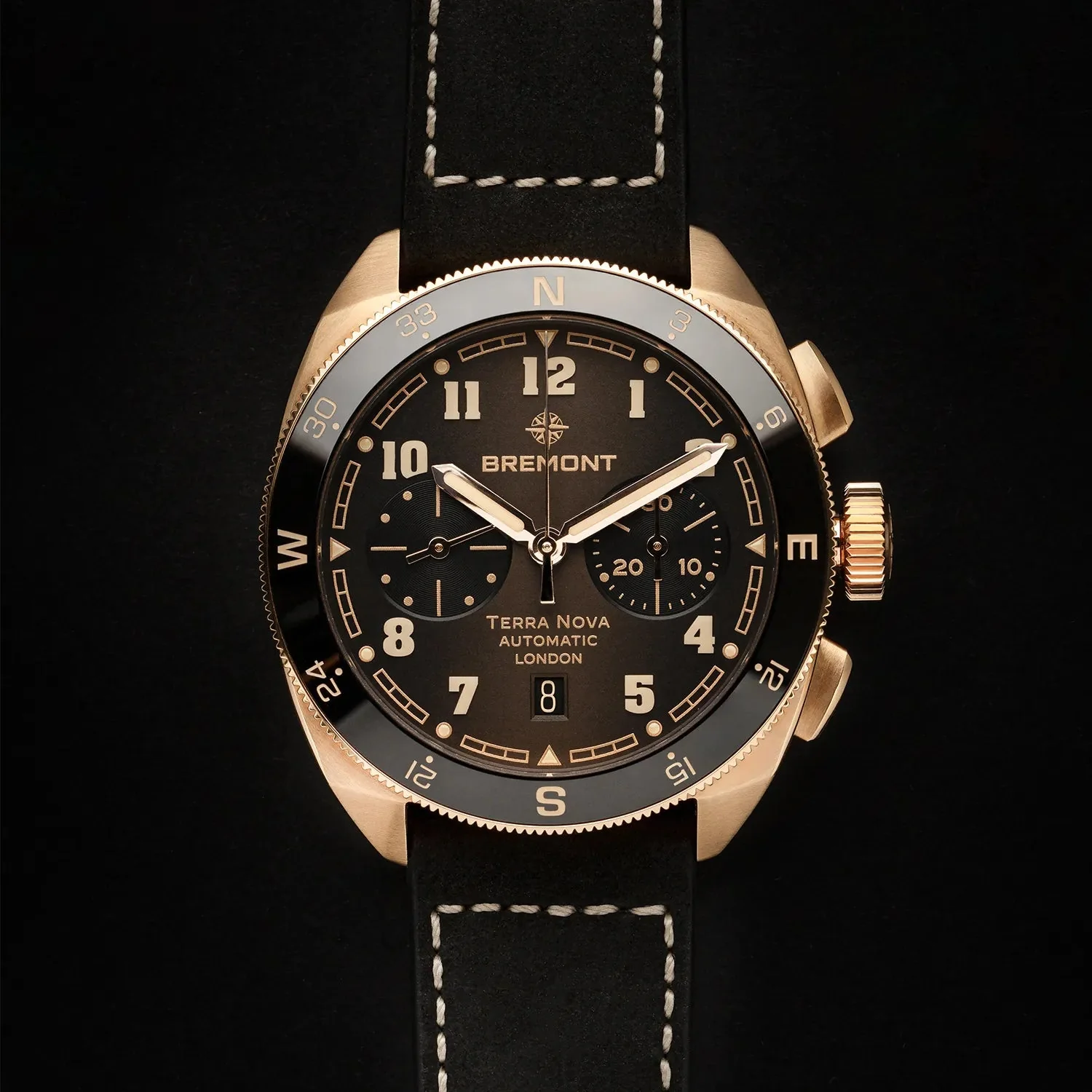 Terra Nova 42.5 Chronograph, Rose Gold - Image 8