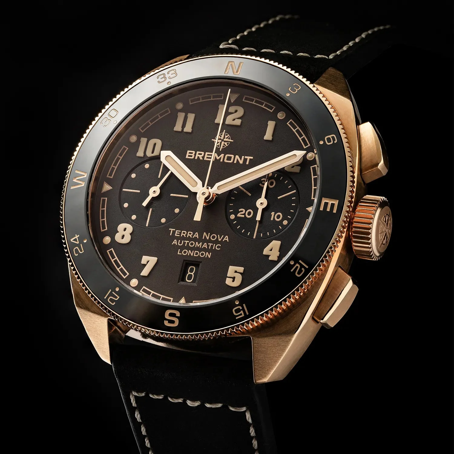 Terra Nova 42.5 Chronograph, Rose Gold - Image 9